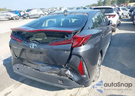 2017 Toyota Prius Prime z USA, uszkodzony, nr VIN JTDKARFP7H3048796